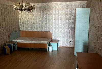 Casă individuală cu 15 camere cu Garaj în Comănești - 8