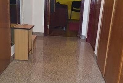 Apartament cu 3 camere decomandat în Giurgiului - 6