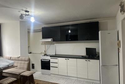 Apartament cu 2 camere decomandat în Central - 2