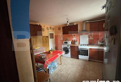 Casă cu 5 camere cu Teren 726 Mp în Nojorid - 1