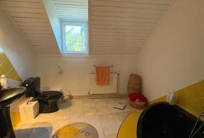 Casă cu 5 camere cu Teren 1500 Mp în Central - 6