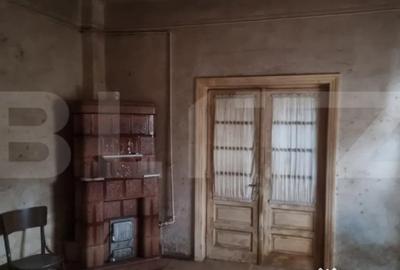 Casă cu 4 camere cu Teren 287 Mp în Lupeni - 6