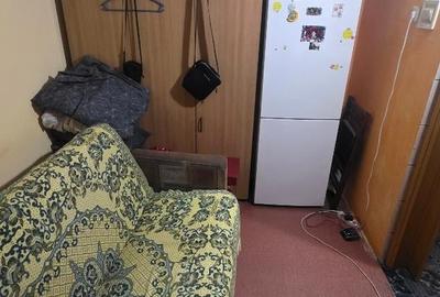 2 camere semidecomandat Zona  KM 4/5 - 10