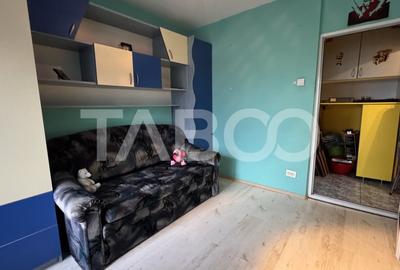 Apartament spatios cu 4 camere mobilat utilat 80mpu Turnisor Sibiu - 13