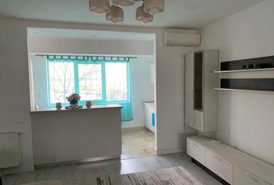 Apartament decomandat în Drumul Taberei