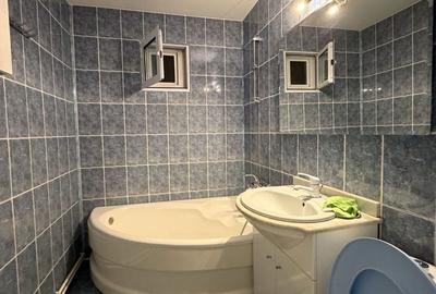 Apartament cu 3 camere decomandat în Central - 4