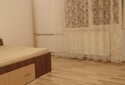 Apartament cu 2 camere semidecomandat, mobilat în Decebal - 4