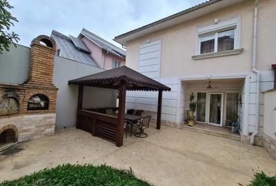 Inchiriere *vila moderna P+1* strada Trandafirilor - cartier Pandura? - 10