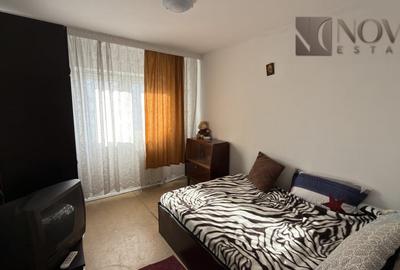 Apartament 3 Camere 2 bai decomandat centrala proprie metrou 1 Decembrie 1918 - 2