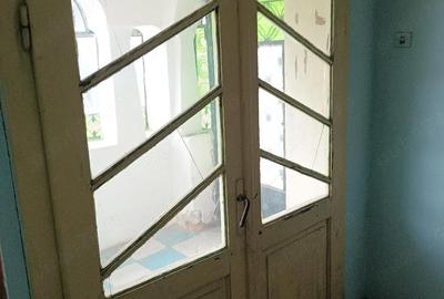 Casă cu Teren 800 Mp în Brătășanca - 4