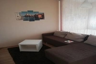 1 camera in zona Soarelui