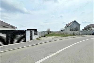 Teren intravilan Str. Lacului - 2