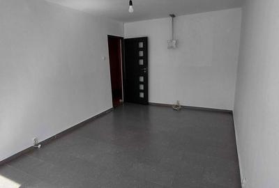 Apartament cu 2 camere decomandat în Trivale - 5