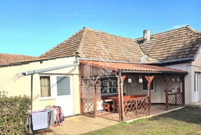 Casă cu Canalizare în Fântânele - 6