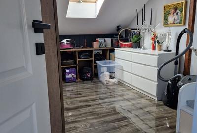 Apartament cu 4 camere decomandat în Sud - 4