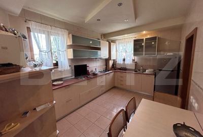 Apartament, 3 camere, 98 mp, zona Ramada - 7