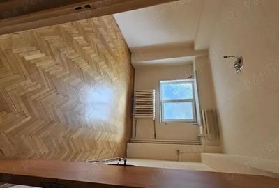 Apartament cu 4 camere decomandat în 13 Septembrie - 1