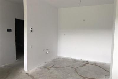 Apartament cu 2 camere nedecomandat în Tudor - 3