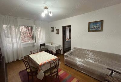 Apartament cu 2 camere semidecomandat în Dâmbovița