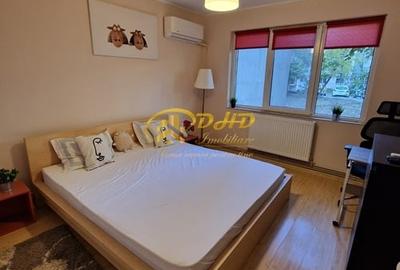 Ap. 2 camere, mobilat și utilat, parcare, centrală, AC - 2