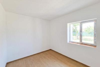 Casă cu 3 camere cu Teren 933 Mp în Sălard - 7