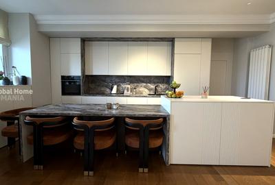 Apartament cu 3 camere semidecomandat, mobilat în 13 Septembrie - 11