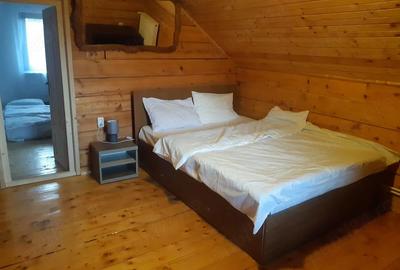 Casă cu Teren 1000 Mp în Râșca - 2