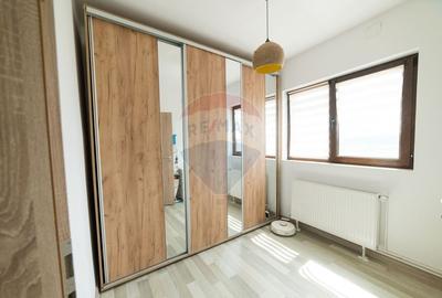 Teren 9.4 ha extravilan + casa 230 mp - 15