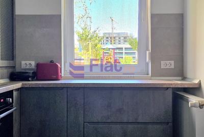 Apartament cu 3 camere decomandat în Tractorul - 2