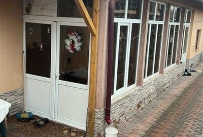 Casă cu 4 camere cu Teren 247 Mp în Central - 2