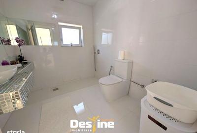 Casă cu 7 camere cu Canalizare în Bârnova - 4