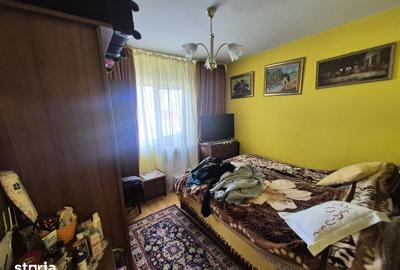 Apartament cu 3 camere în Canta - 7