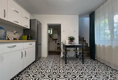 Apartament cu 3 camere decomandat, mobilat în Aeroport - 1