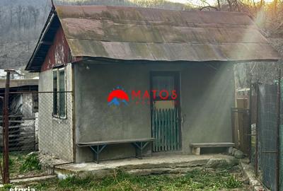 Casă cu 3 camere decomandat în Bobolia - 7