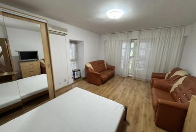 Garsonieră decomandată în Timpuri Noi