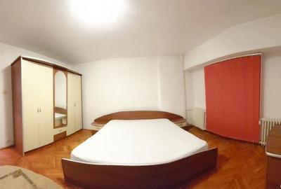 Sf Vineri - Unirii | 4 Camere | Etaj 1 | Bloc 1989 | Decomandat - 3