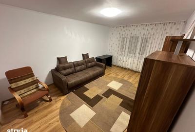 Apartament cu 2 camere decomandat în Nicolina