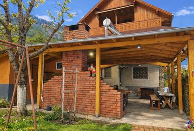 Casă individuală cu 7 camere cu Canalizare în Malaia - 2