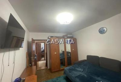 Apartament cu 3 camere semidecomandat, mobilat în Plopilor - 2