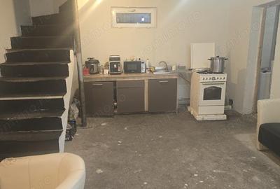 Casă cu 4 camere în Ceangăi - 1