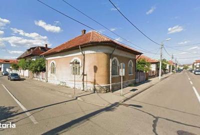 Casă cu 3 camere cu Teren 268 Mp în Central - 1