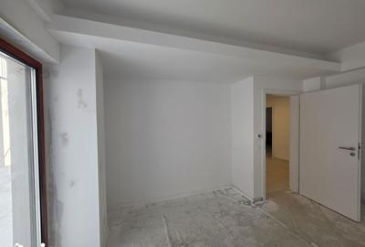 Apartament cu 5 camere în Aviației - 2