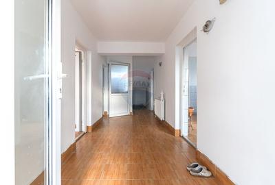 Casă individuală cu 5 camere cu Garaj în Stupini - 29
