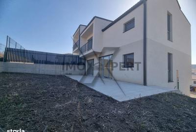 Casă cu 4 camere cu Teren 355 Mp în Chinteni - 3