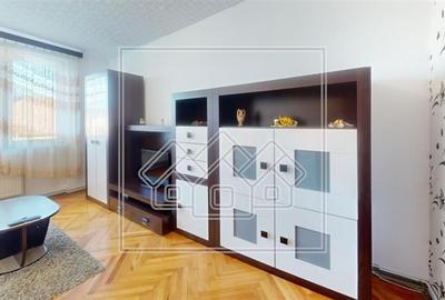 Apartament de vanzare in Sibiu - 47 mp utili + balcon - decomandat - 10