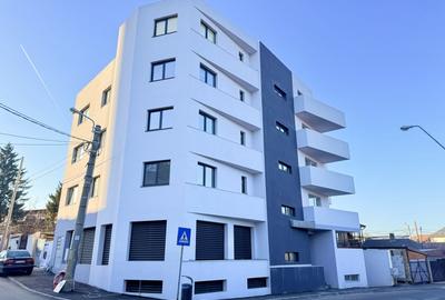 Apartament cu 3 camere decomandat în Doamna Ghica
