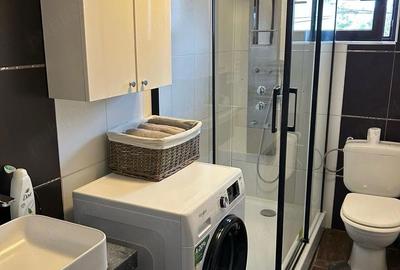 Casă cu 3 camere cu Teren 60 Mp în Central - 6