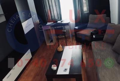 Apartament cu 3 camere decomandat în E3