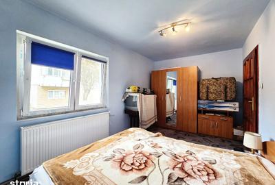 Apartament cu 3 camere decomandat în Micălaca - 3