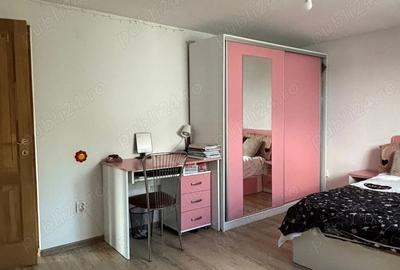 Casa de vanzare cartier 23 august - 3